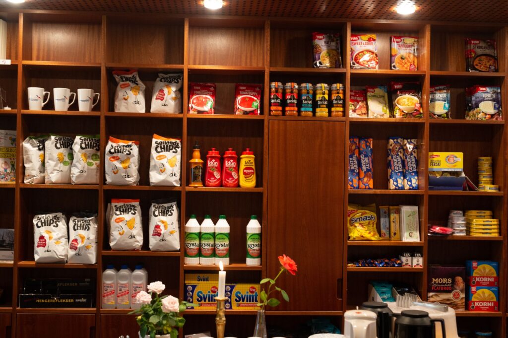 Which Types of Customised Printed Pouches Are Best for Food, Spices and Snacks?